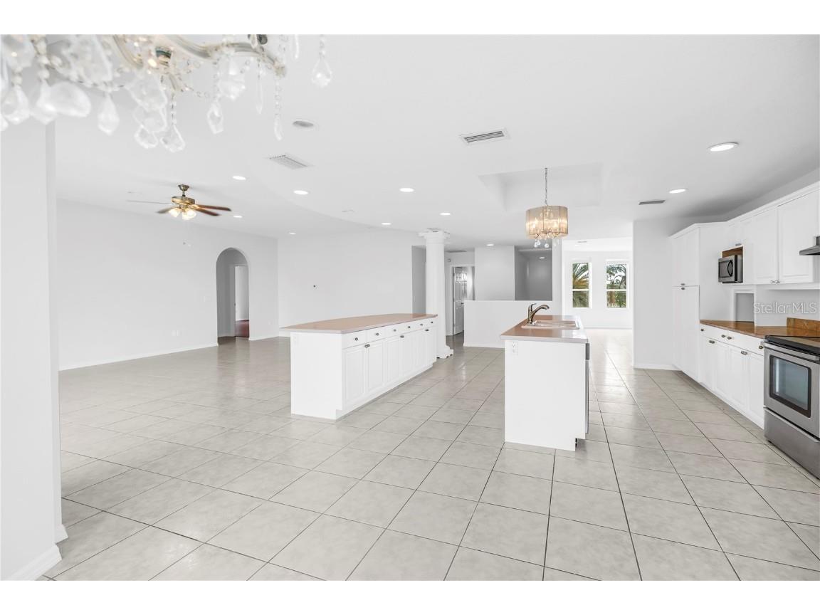 608 Columbus Drive Tierra Verde FL 33715 TB8425625 image32