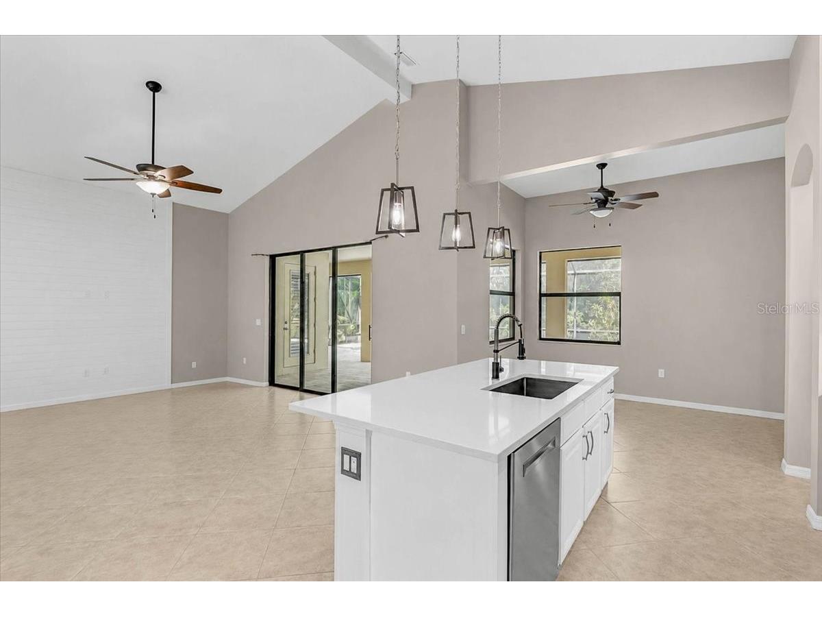 608 Dogwood Run Bradenton FL 34212 A4699415 image12