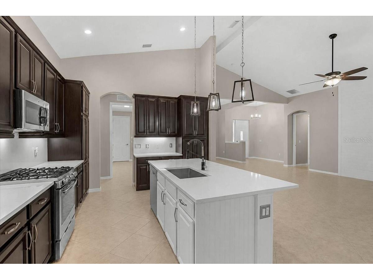 608 Dogwood Run Bradenton FL 34212 A4699415 image13