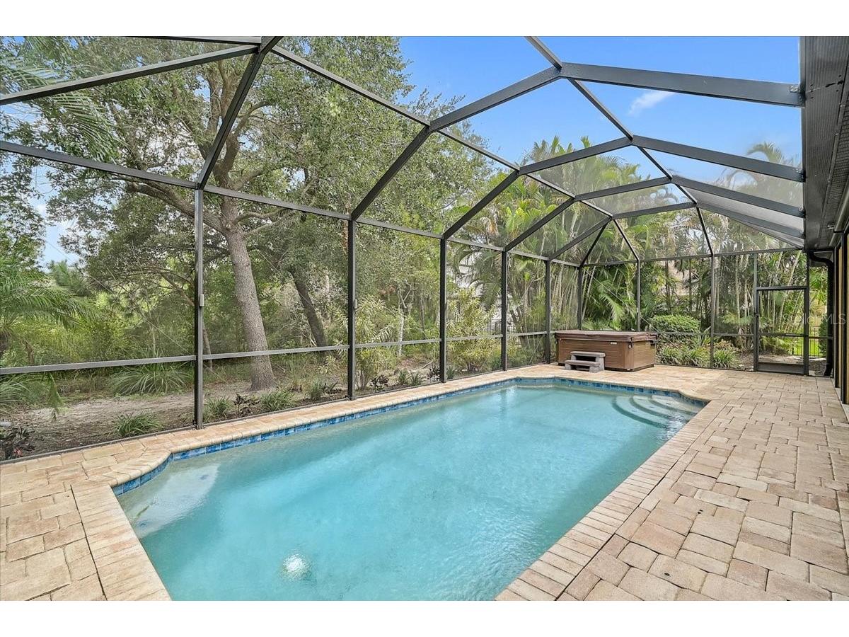 608 Dogwood Run Bradenton FL 34212 A4699415 image32