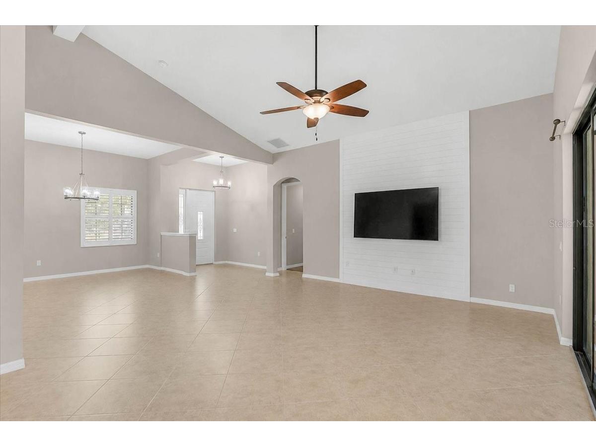 608 Dogwood Run Bradenton FL 34212 A4699415 image9