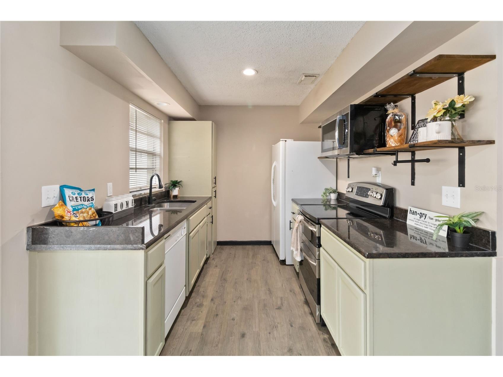 608 Dora Avenue Tavares FL 32778 O6374045 image11