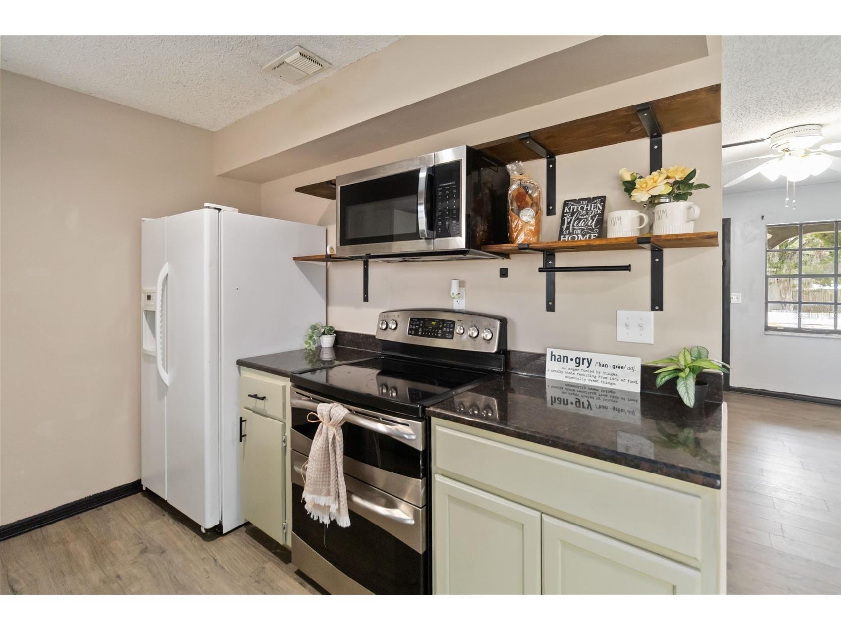 608 Dora Avenue Tavares FL 32778 O6374045 image12