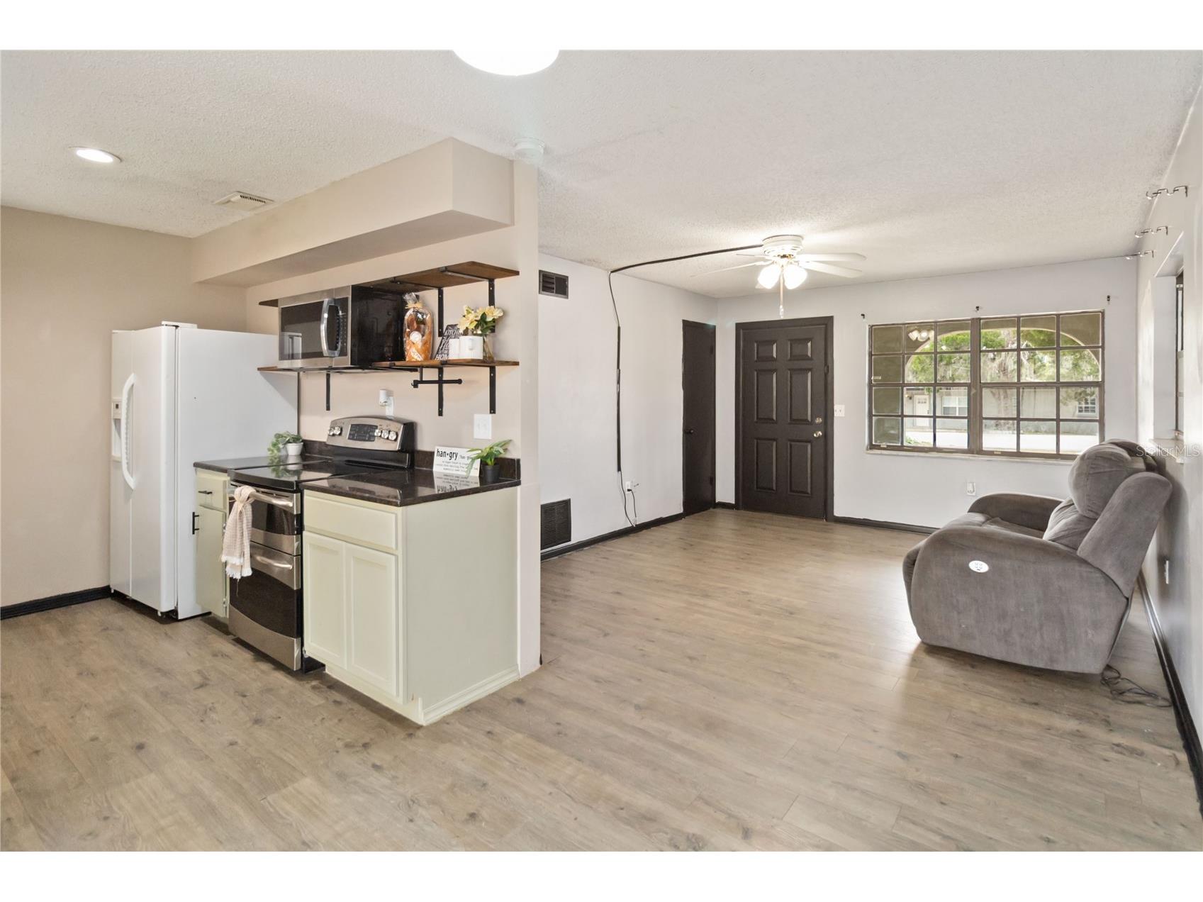 608 Dora Avenue Tavares FL 32778 O6374045 image8