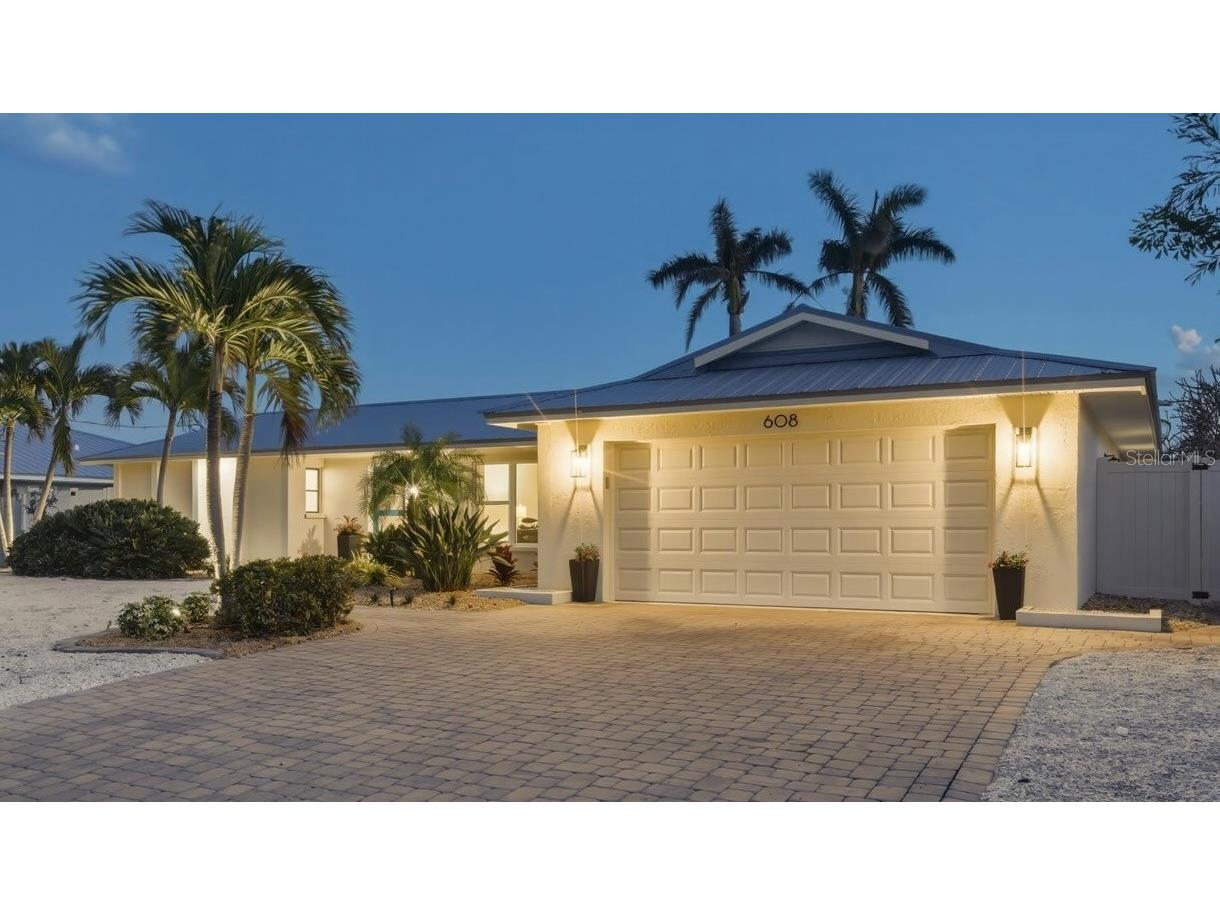 608 Gladstone Lane Holmes Beach FL 34217 - BIMINI BAY A4684704 image3