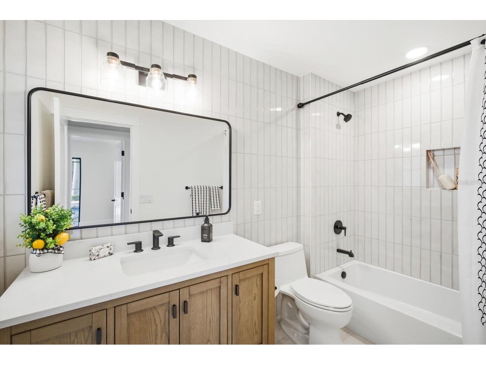 608 Gladstone Lane Holmes Beach FL 34217 - BIMINI BAY A4684704 image32