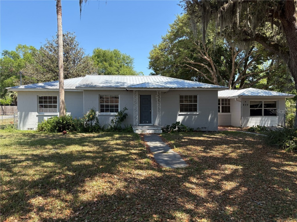 608 Gray Avenue Wildwood FL 34785 G5096122 image1