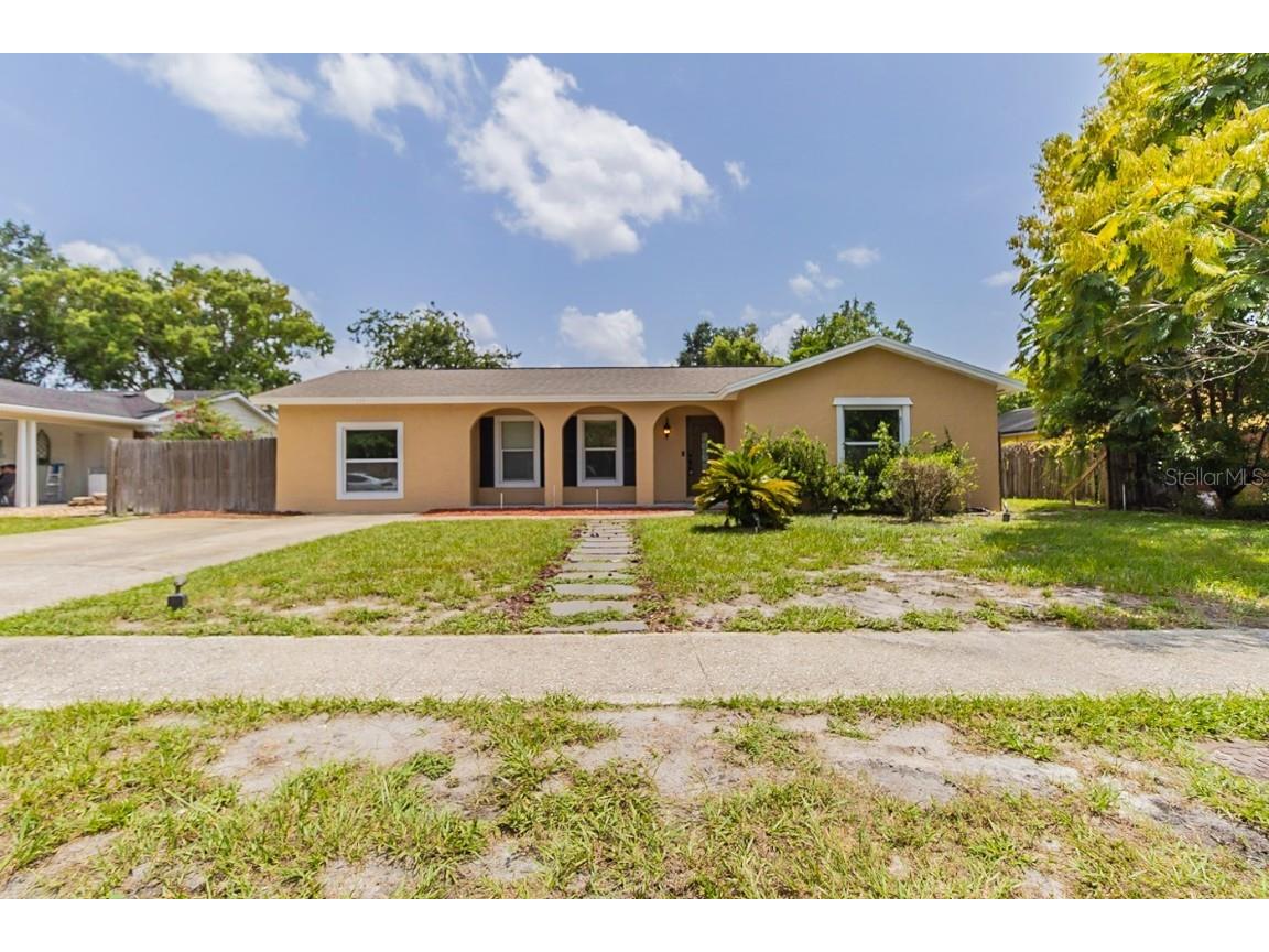 608 Gregory Drive Casselberry FL 32707 O6053768 image1