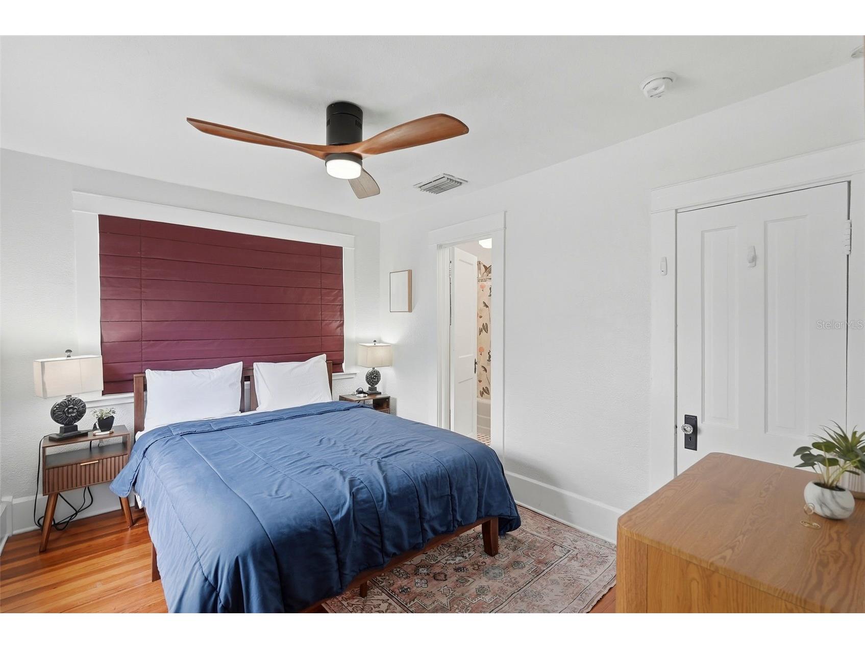 608 Kirkwood Terrace N Saint Petersburg FL 33701 TB8517103 image16