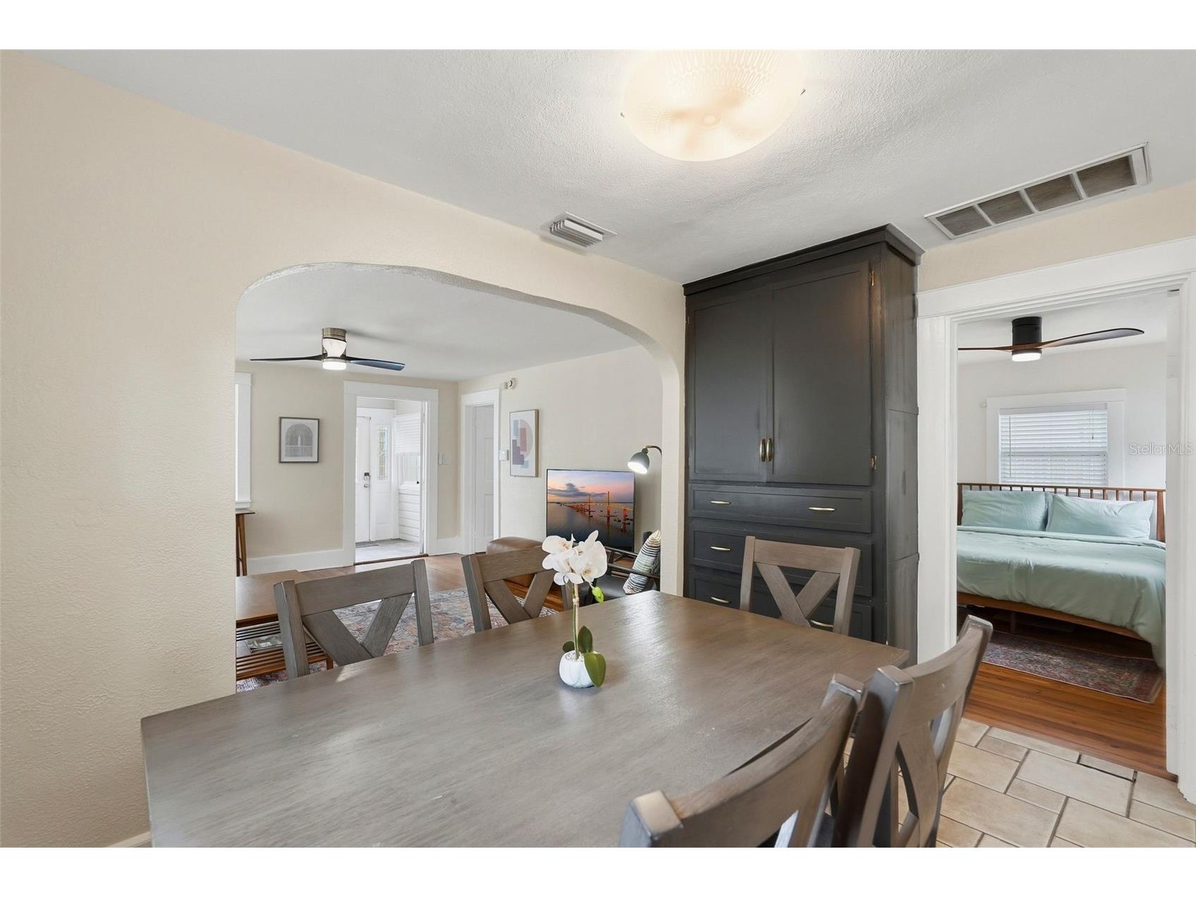 608 Kirkwood Terrace N Saint Petersburg FL 33701 TB8517103 image9