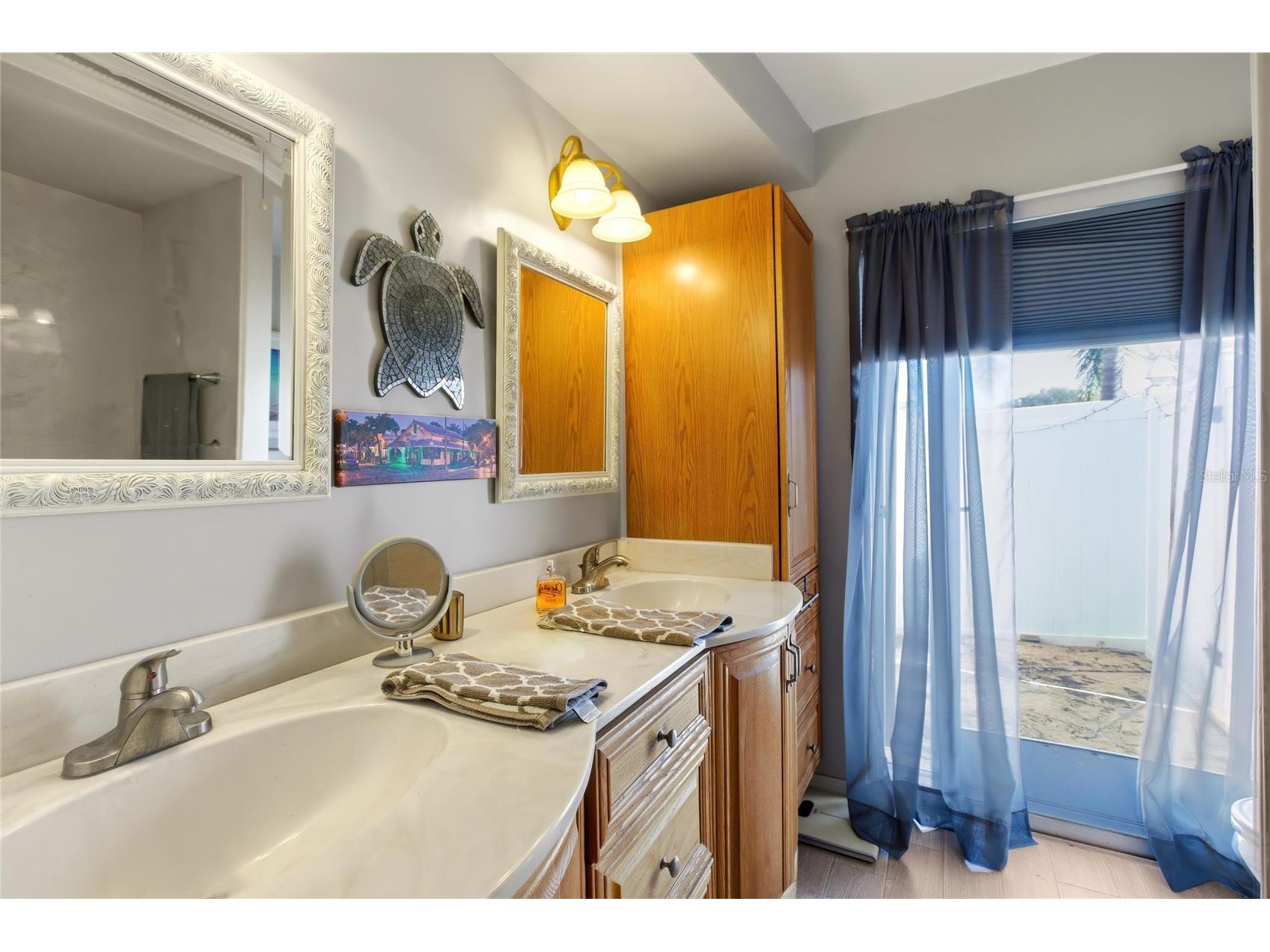 608 La Gorce Dr Venice FL 34293 A4696938 image11