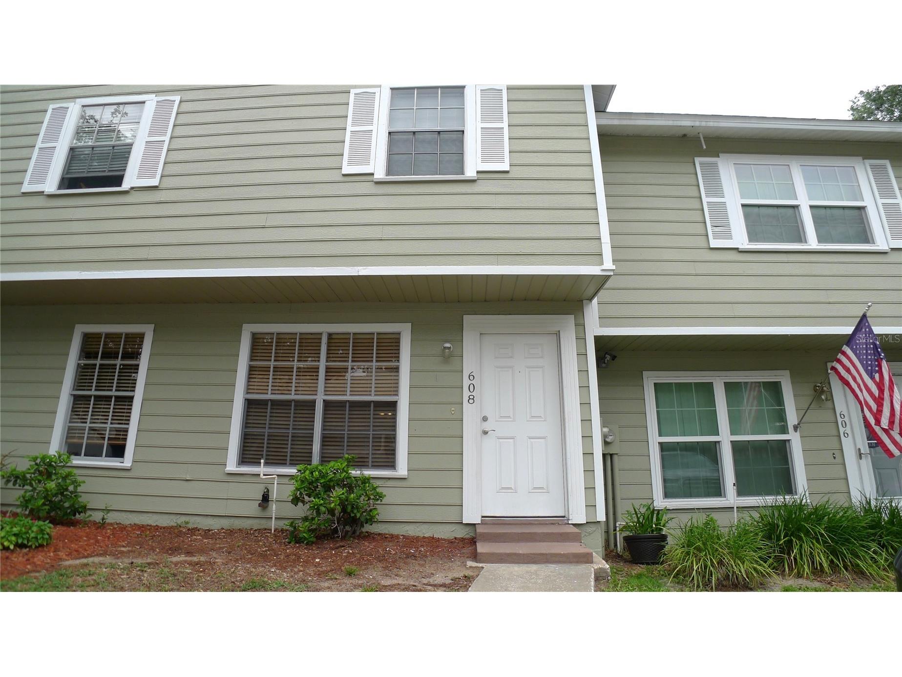 608 Lynchburg Drive Brandon FL 33511 TB8518461 image1