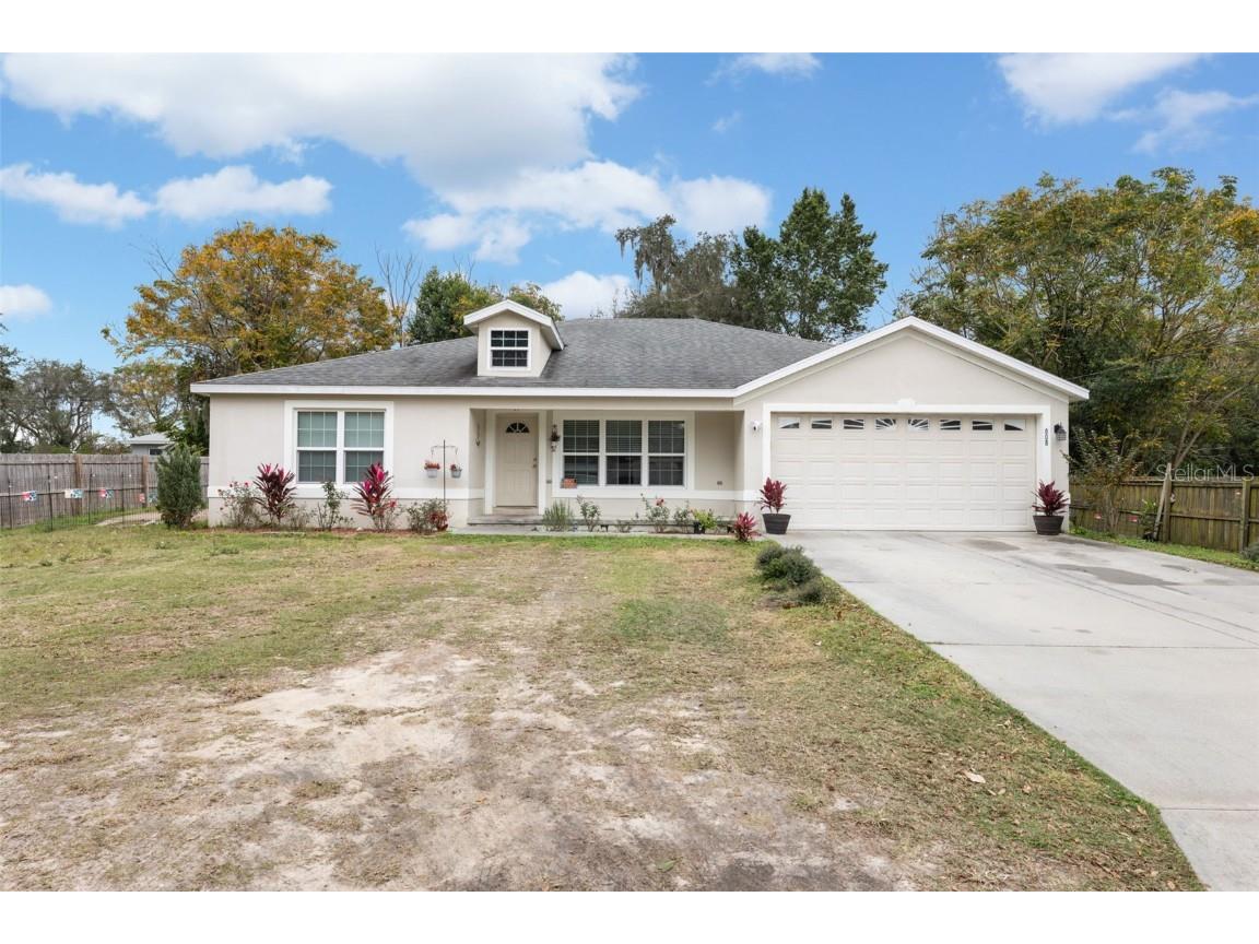 608 Masters Avenue Wildwood FL 34785 W7861090 image1