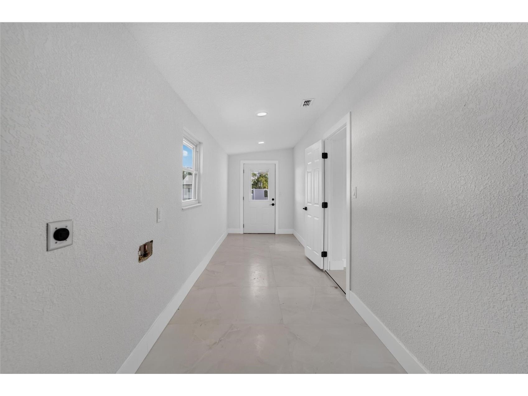 608 N Echo Drive Brandon FL 33511 TB8522148 image48