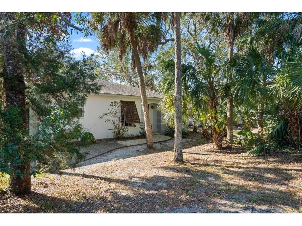 608 N Jefferson Avenue #30 Sarasota FL 34237 A4631722 image1