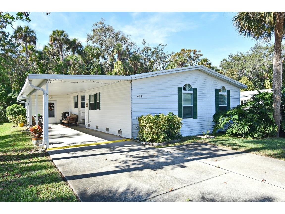 608 Navigators Way Edgewater FL 32141 O6263470 image1