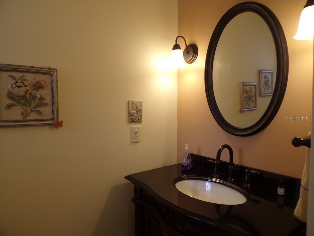 608 Park Circle Bradenton FL 34207 A4673632 image11