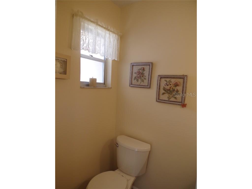 608 Park Circle Bradenton FL 34207 A4673632 image12