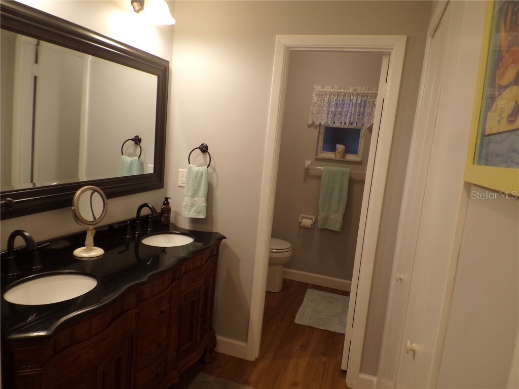 608 Park Circle Bradenton FL 34207 A4673632 image21