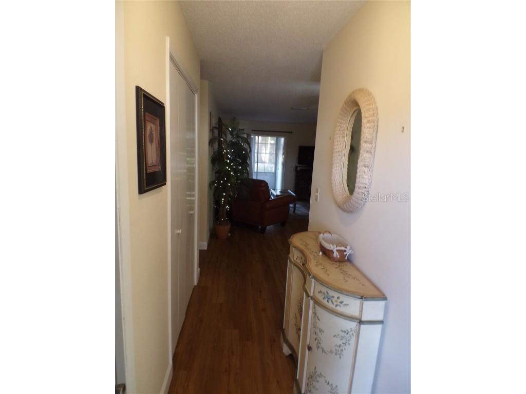 608 Park Circle Bradenton FL 34207 A4673632 image32