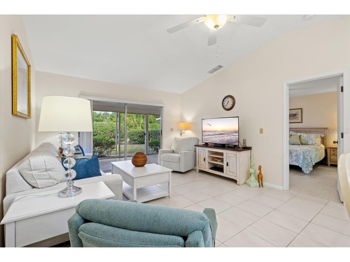 608 Pinebrook Crescent #8 Venice FL 34285 N6141552 image16