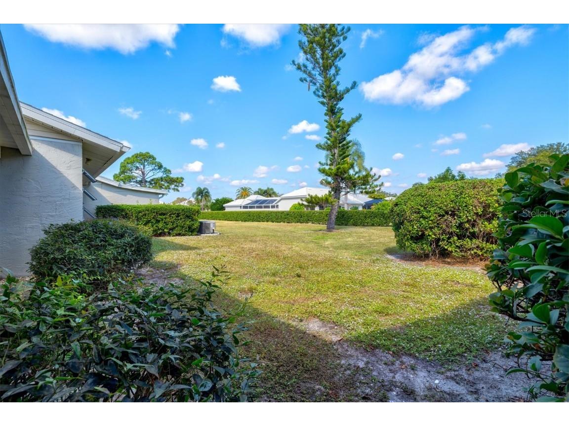 608 Pinebrook Crescent #8 Venice FL 34285 N6141552 image34