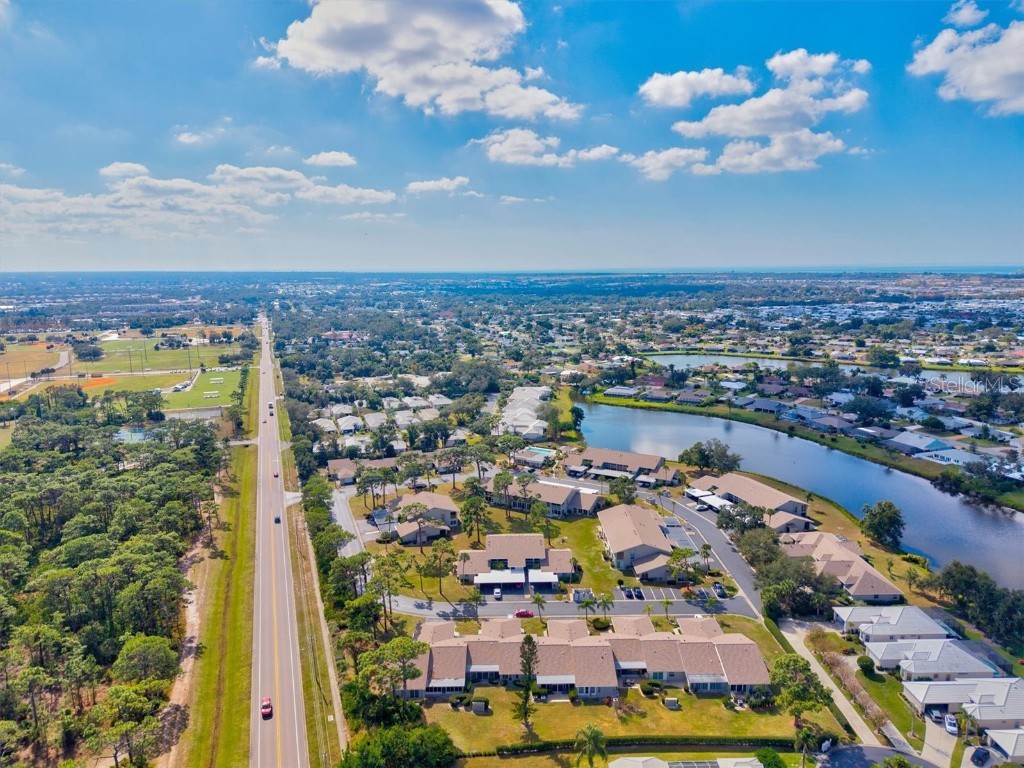 608 Pinebrook Crescent #8 Venice FL 34285 N6141552 image46