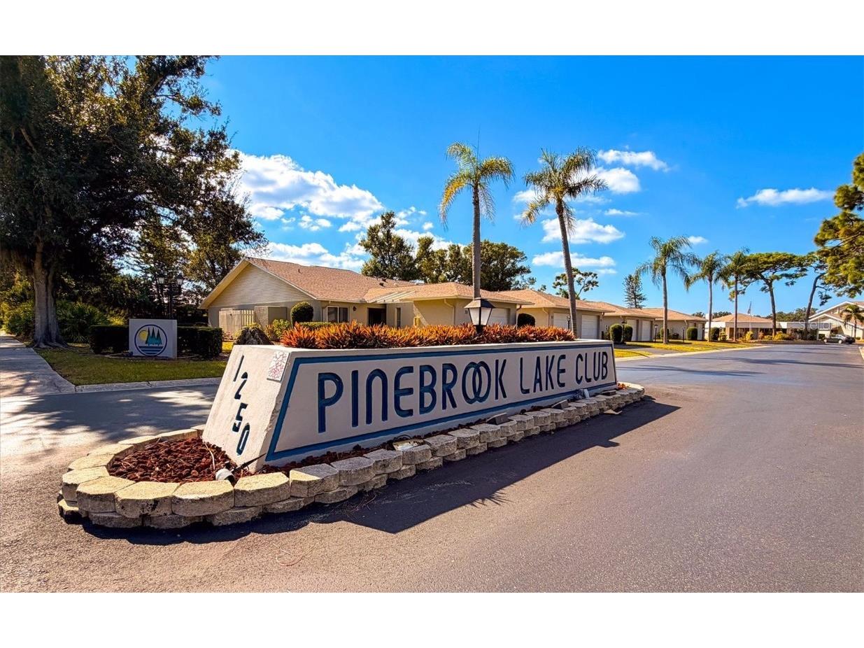 608 Pinebrook Crescent #8 Venice FL 34285 N6141552 image48