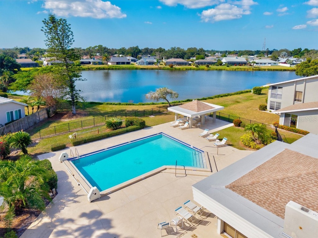 608 Pinebrook Crescent #8 Venice FL 34285 N6141552 image49