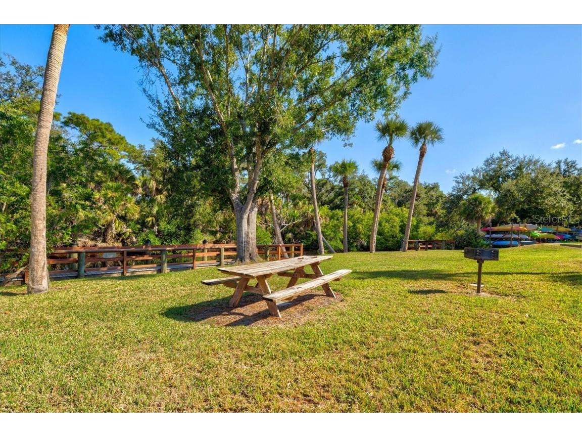 608 Pinebrook Crescent #8 Venice FL 34285 N6141552 image62