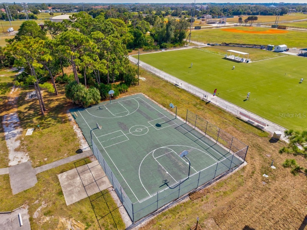 608 Pinebrook Crescent #8 Venice FL 34285 N6141552 image67