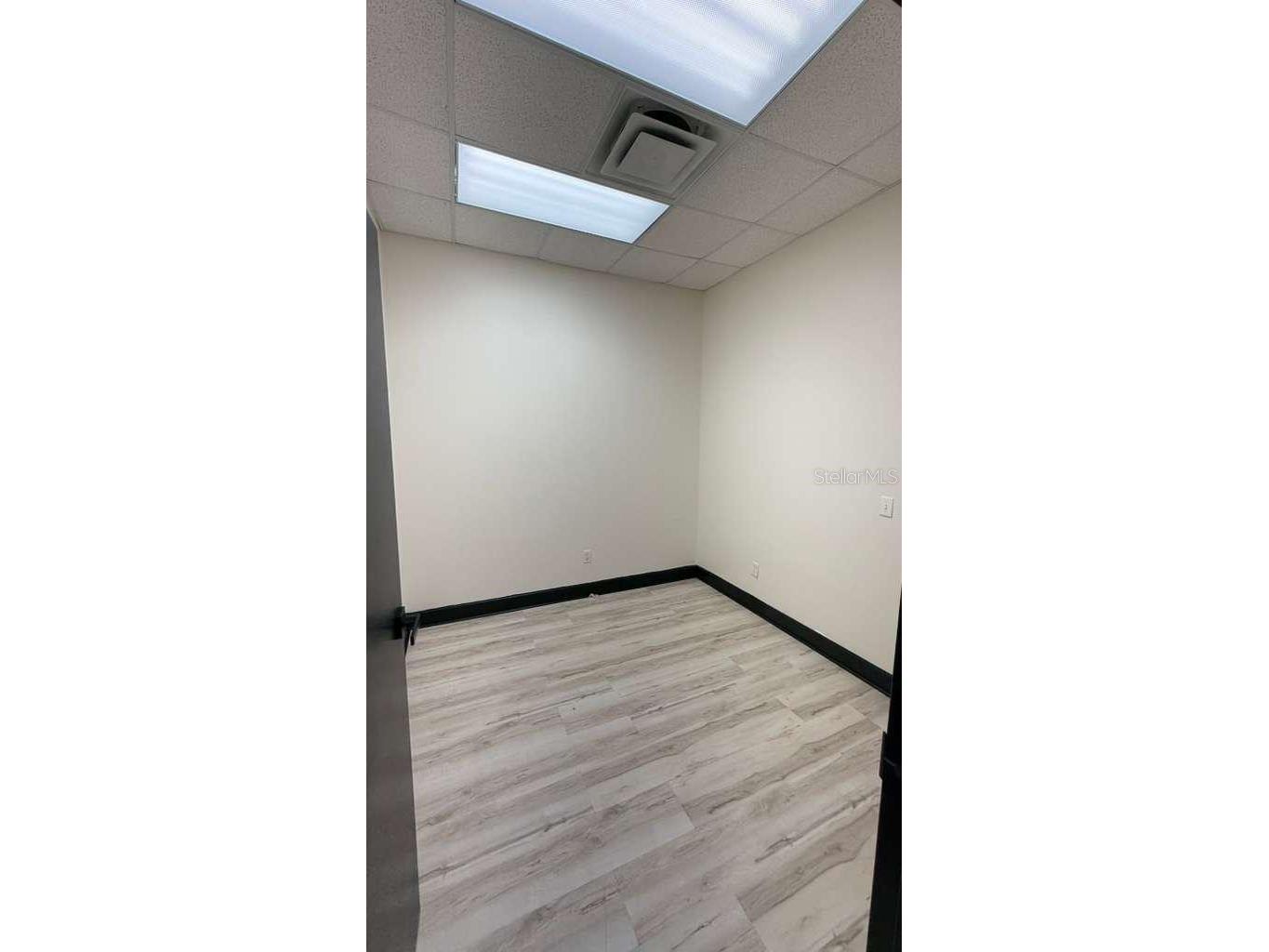 608 S Tampania Avenue Tampa FL 33609 A4694463 image13