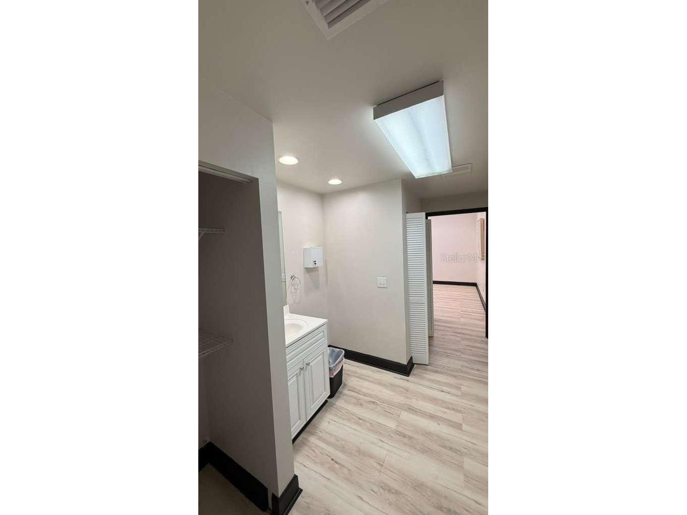 608 S Tampania Avenue Tampa FL 33609 A4694463 image20