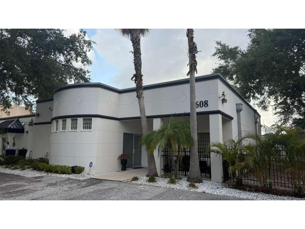 608 S Tampania Avenue Tampa FL 33609 A4694463 image39