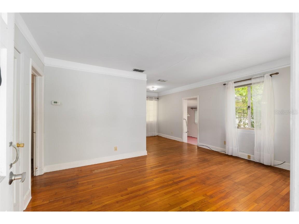 608 SE 31st Terrace Ocala FL 34471 OM700694 image5