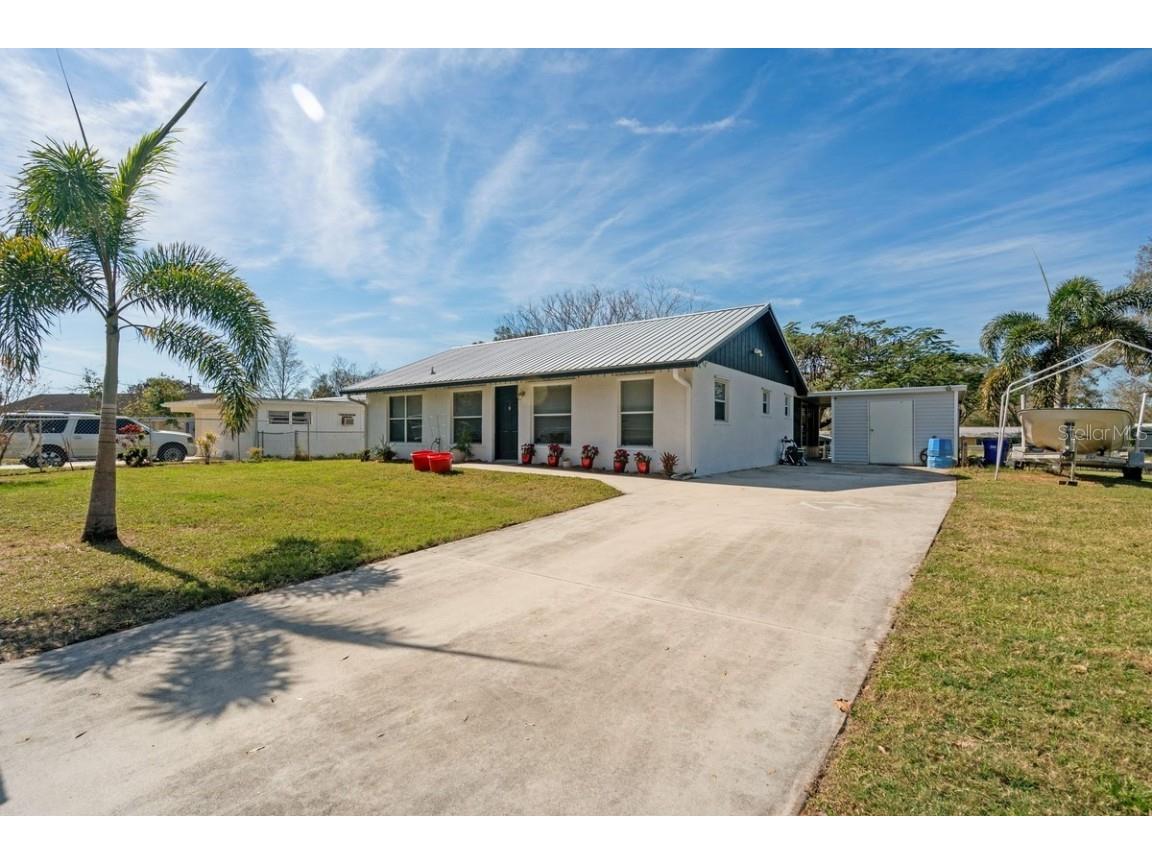 608 SE 8th Avenue Okeechobee FL 34974 - TAYLOR CREEK CANAL OK224876 image1