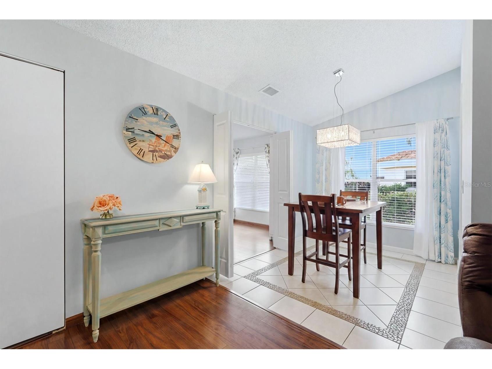 608 Tyson Terrace #8 Venice FL 34285 A4696776 image10