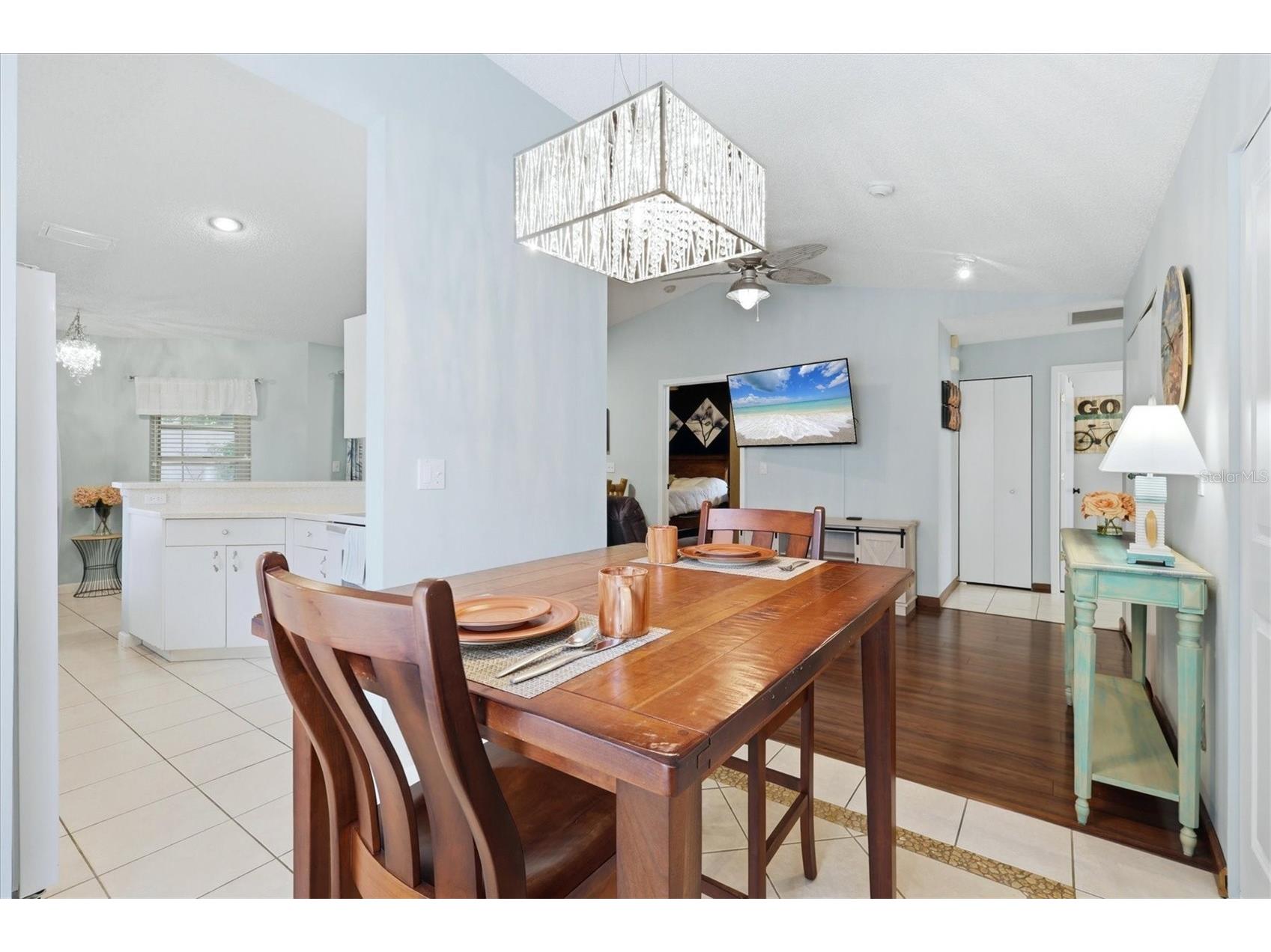 608 Tyson Terrace #8 Venice FL 34285 A4696776 image14