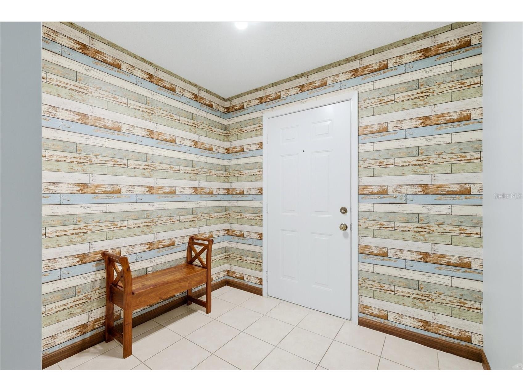 608 Tyson Terrace #8 Venice FL 34285 A4696776 image4