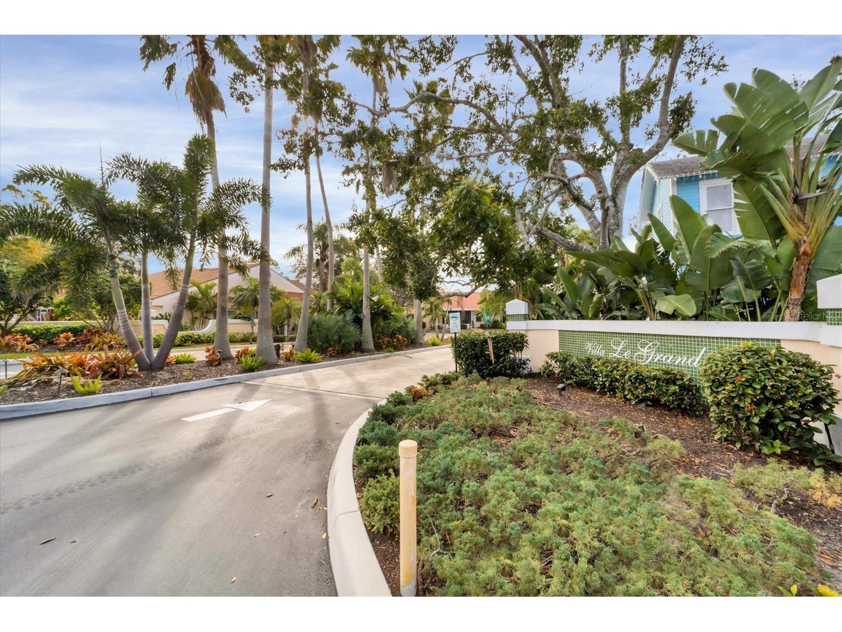 608 Tyson Terrace #8 Venice FL 34285 A4696776 image40