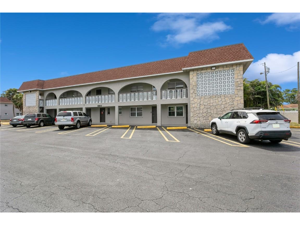 6080 22nd Avenue N #4 Saint Petersburg FL 33710 U8194960 image1