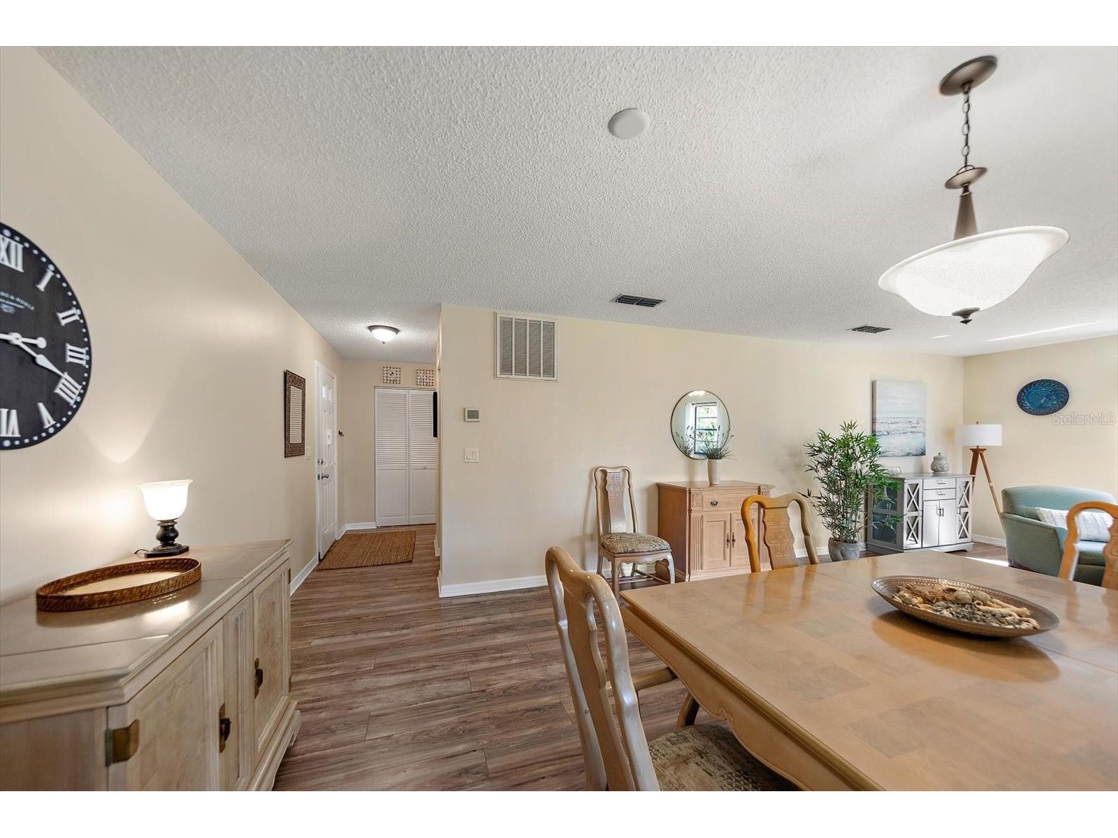 6080 80 Street N #102 Saint Petersburg FL 33709 TB8486182 image5