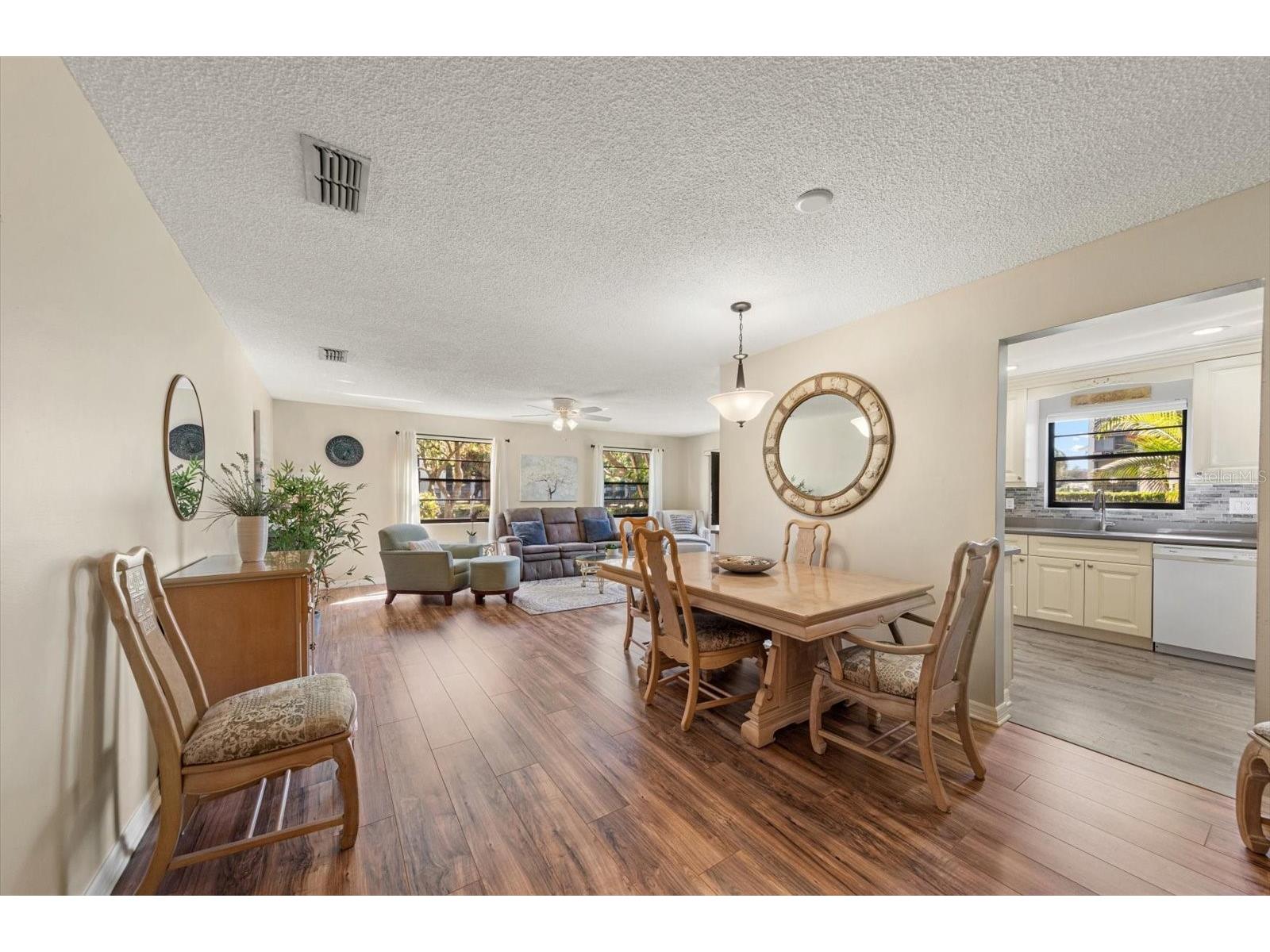 6080 80 Street N #102 Saint Petersburg FL 33709 TB8486182 image7