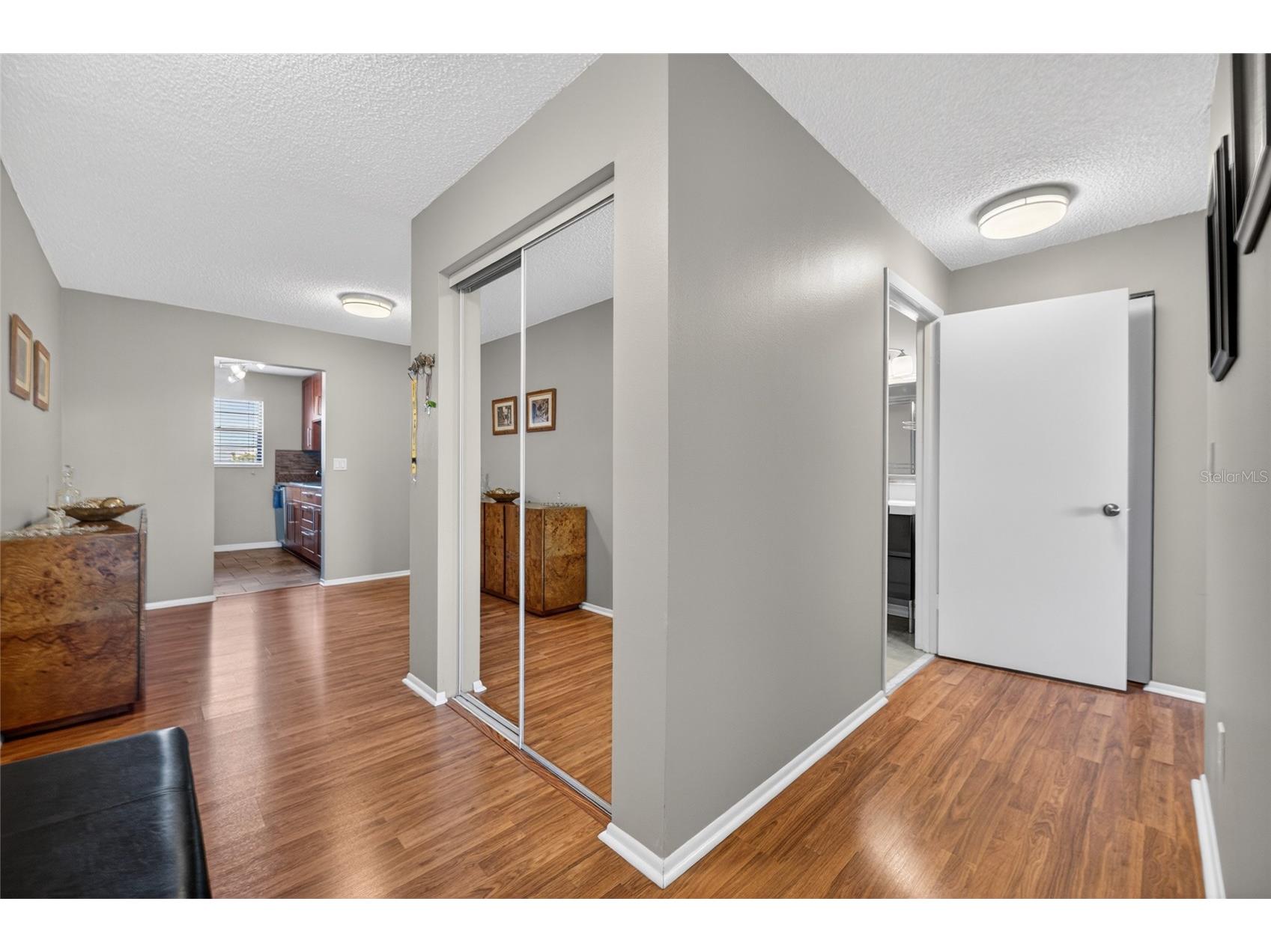 6080 80th Street N #409 Saint Petersburg FL 33709 TB8497726 image5