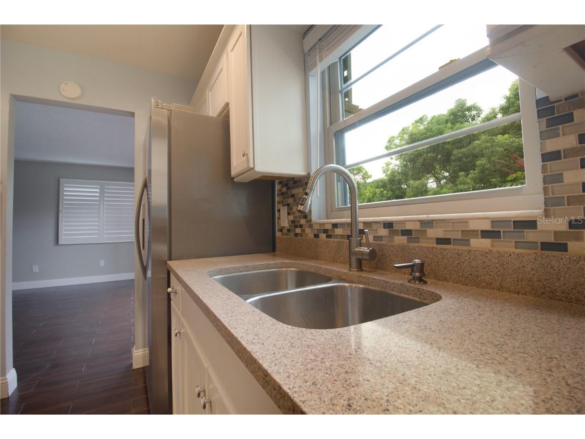 6080 80th Street N #201 Saint Petersburg FL 33709 TB8426343 image15