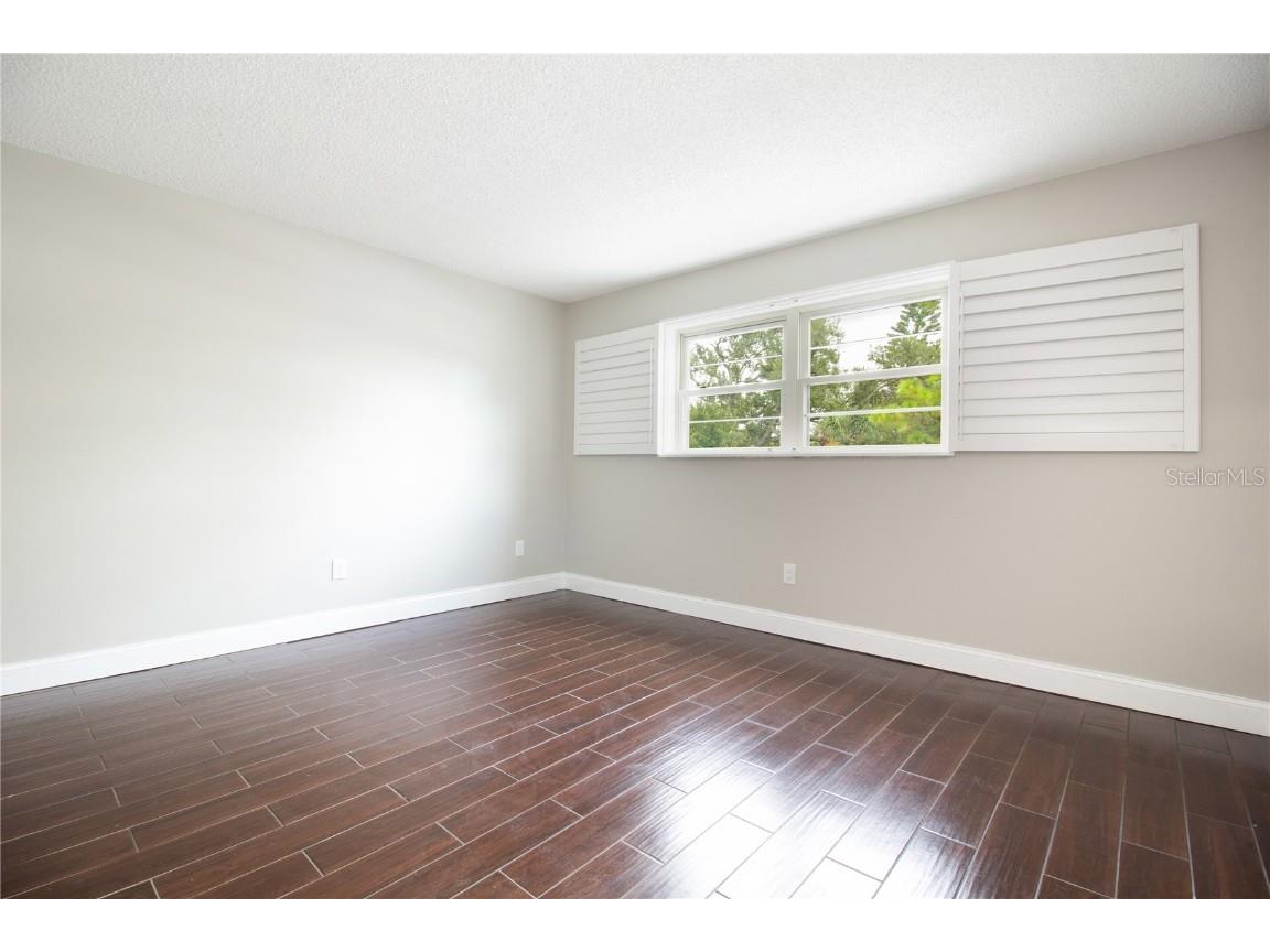 6080 80th Street N #201 Saint Petersburg FL 33709 TB8426343 image20