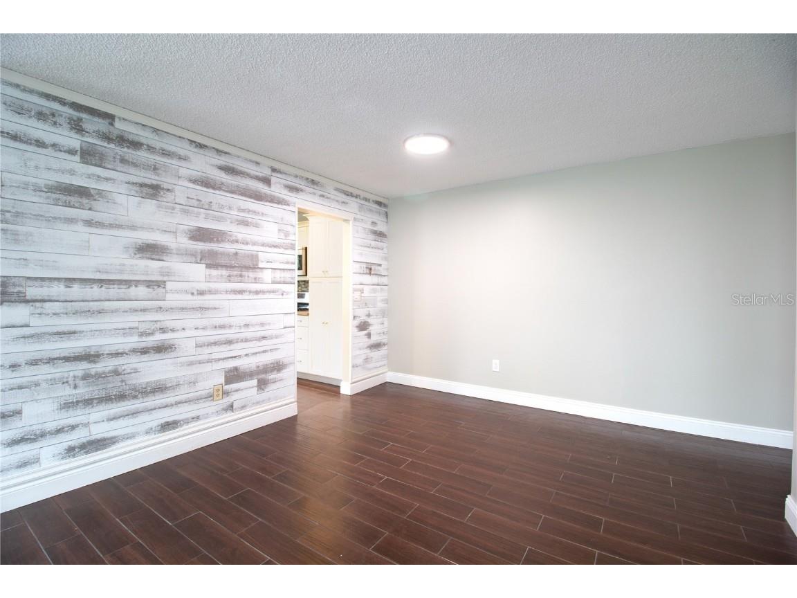 6080 80th Street N #201 Saint Petersburg FL 33709 TB8426343 image7