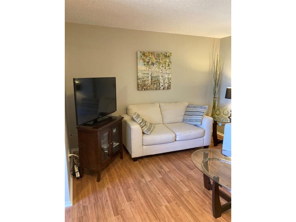 6080 80th Street N #409 Saint Petersburg FL 33709 TB8375293 image5