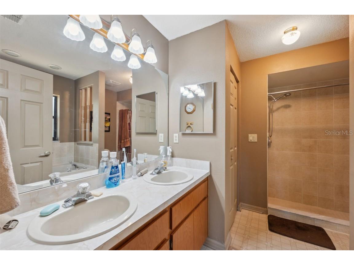 6080 Dexter Lane Brooksville FL 34602 W7874849 image18