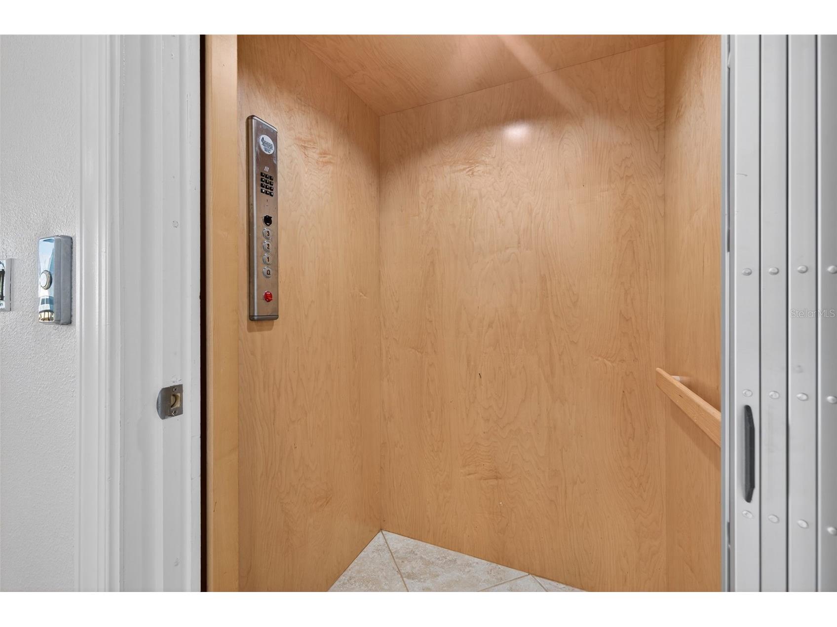 6080 Moorings Drive S Saint Petersburg FL 33712 TB8511005 image11